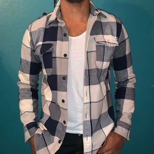 Aeropostale thick shirt